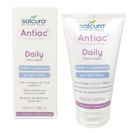 Antiac Daily Face Wash er en rens til uren og fedtet hud